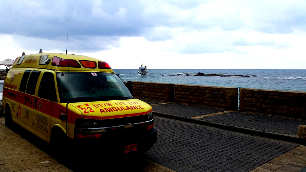 مصرع شاب (19 عامًا) عقب تعرّضه للغرق بأحد شواطئ مدينة أشكلون