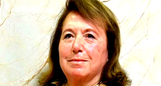 زجل      تَزرعون بالدموع تحصدون بالابتهاج   بقلم أسماء طنوس المكر    