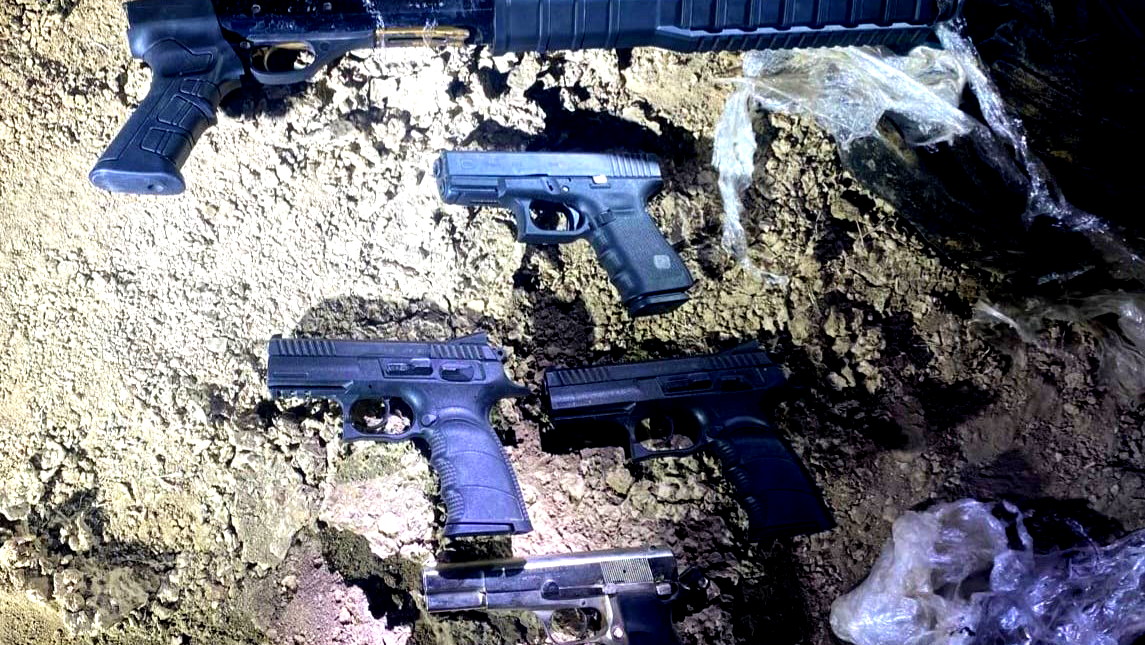 الشّرطة في بيان لها: إحباط عملية تهريب أسلحة في منطقة المروج اللّيلة الماضية