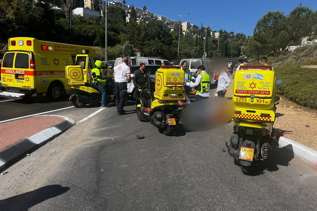 القدس: مصرع سائق دراجة نارية (25 عامًا) اثر حادث طرق مروع