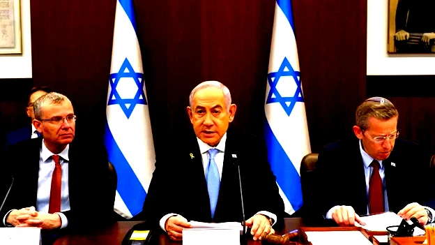 وسائل إعلام إسرائيلية: نتنياهو يصدر توجيهات صارمة للوزراء بعدم إجراء مقابلات إعلامية والإدلاء بتصريحات حول التوترات مع حزب الله