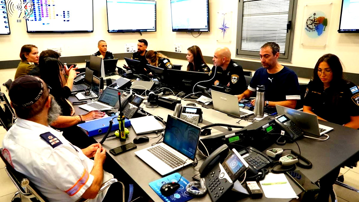 الشّرطة في بيان لها: إغلاق شارع 70 بالقرب من كابول أمام حركة المرور عقب سقوط شظايا صواريخ 