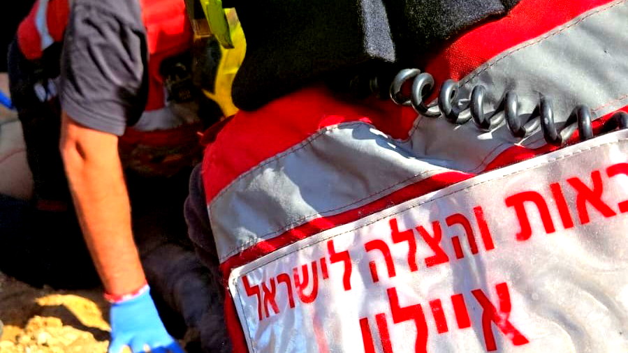 الرملة: مصرع عامل (30 عامًا) متأثرًا بإصابته الحرجة عقب سقوطه في بئر عميقة في المدينة