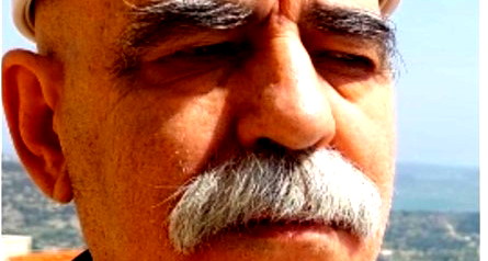 أرْتَقِي بالشِّعرِ