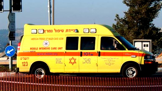 القدس: اصابة مسنة (70 عامًا) بجراح خطيرة اثر تعرضها للدهس