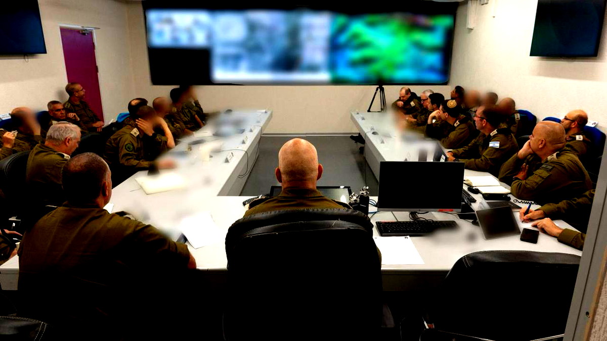 الجيش الاسرائيلي: قائد القيادة الشمالية وقادة الفرق العسكرية في جلسة لتقييم الوضع والمصادقة على خطط الايام المقبلة