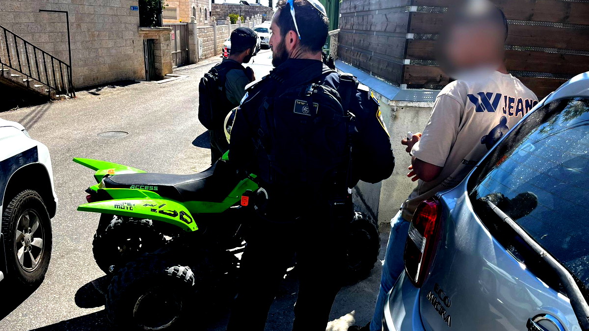 في حادثتين منفصلتين- إلقاء القبض على سائقين اثنين من القدس بتهمة مخالفات مرورية