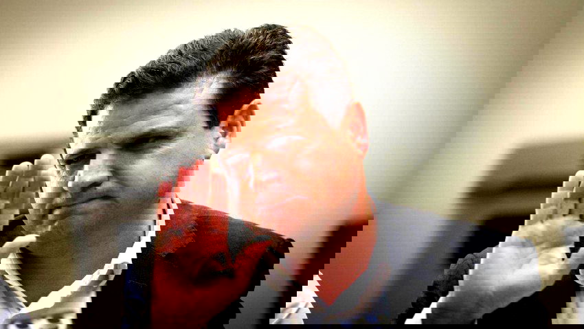 في اعقاب تمديد اعتقال انتصار حجازي- النائب عودة يتواصل مع رئيس الدولة ووزير القضاء للإفراج عن انتصار حجازي