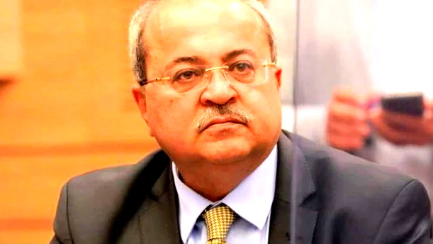 في رده على اعتقال المعلمة من طمرة- النائب أحمد الطيبي في تغريدة له عبر منصّة التواصل "إكس": الشرطة تتلقى تعليمات من مخرّب!