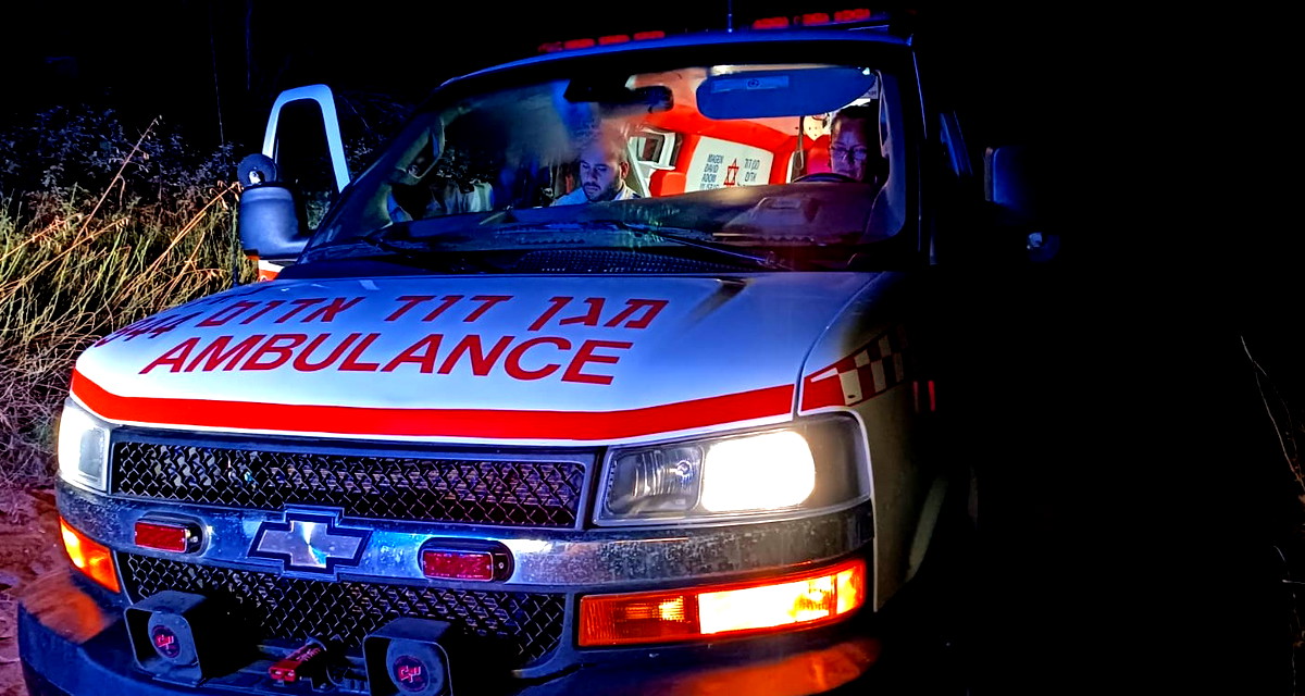 اعتقال رجل من رعنانا بشبهة طعن والدته واصابتها بجراح متوسطة 