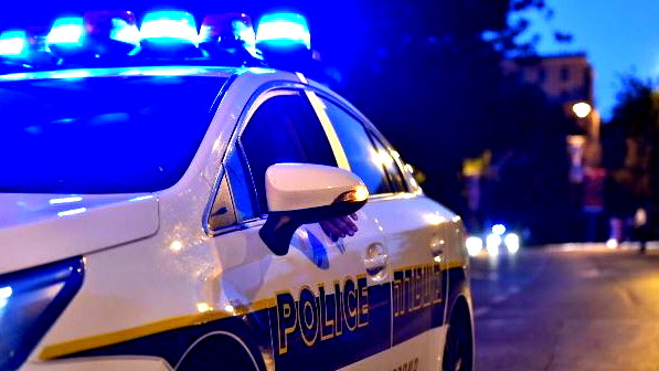 القدس: اتهام شاب بالاعتداء على زوجته وتهديدها بنشر صور عارية لها