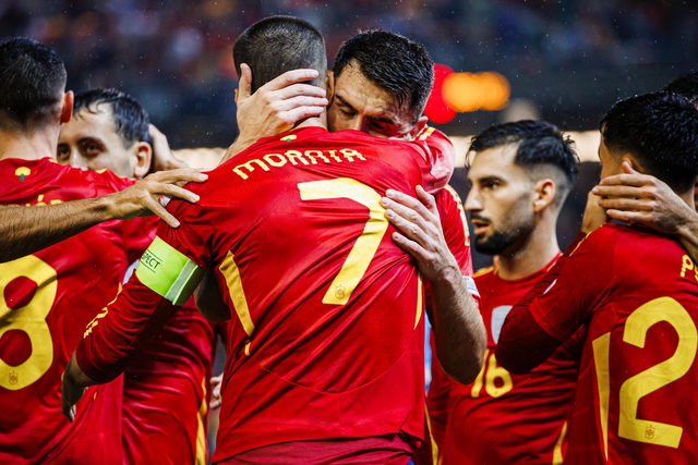 إسبانيا تهزم صربيا وتتأهل لربع نهائي دوري الأمم الأوروبية