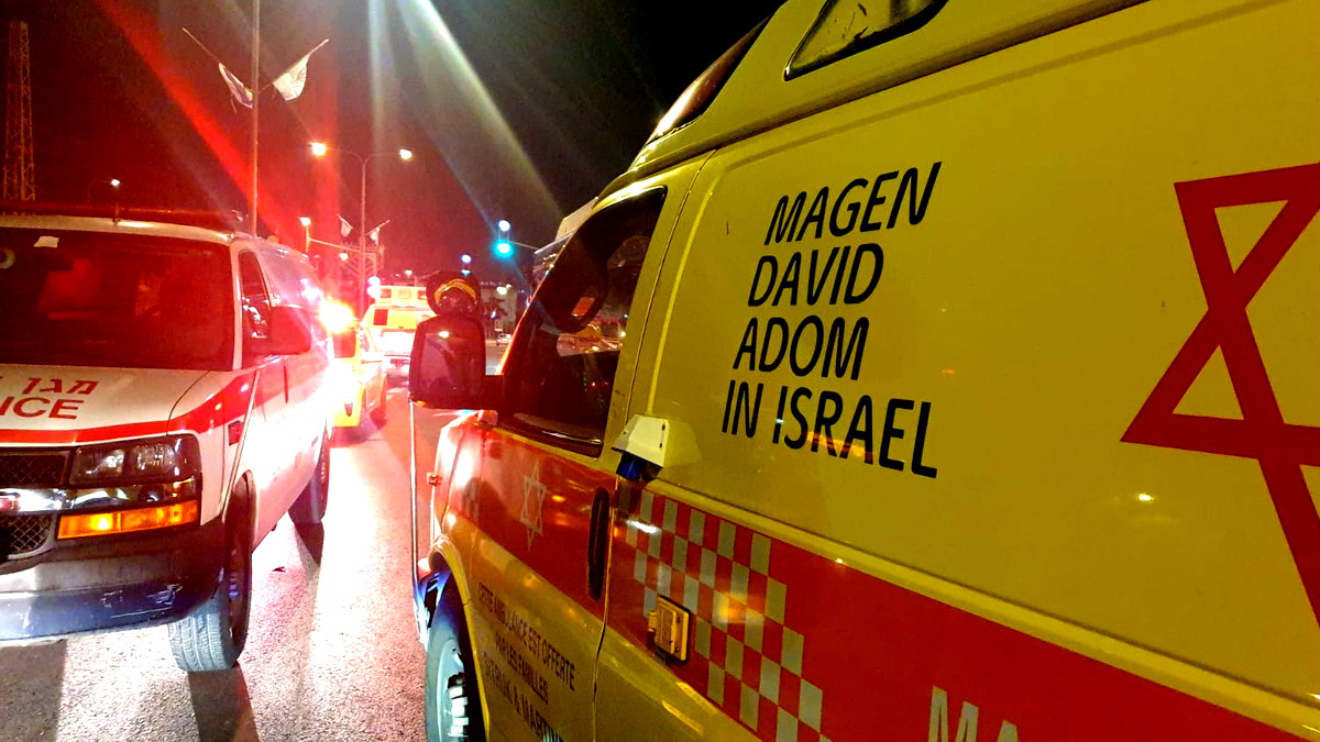 جت المثلث: اصابة شاب بجراح خطيرة اثر تعرضه للطعن