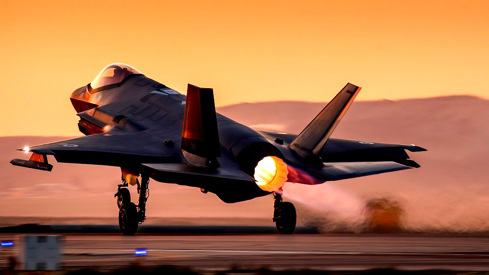 مصدر إيراني يكشف عدد الطائرات الحربية الإسرائيلية التي دمرت في عملية "الوعد الصادق 2"