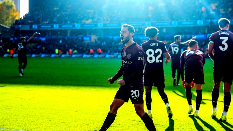 بفضل المدافعين.. مانشستر سيتي يهزم ولفرهامبتون بالوقت القاتل