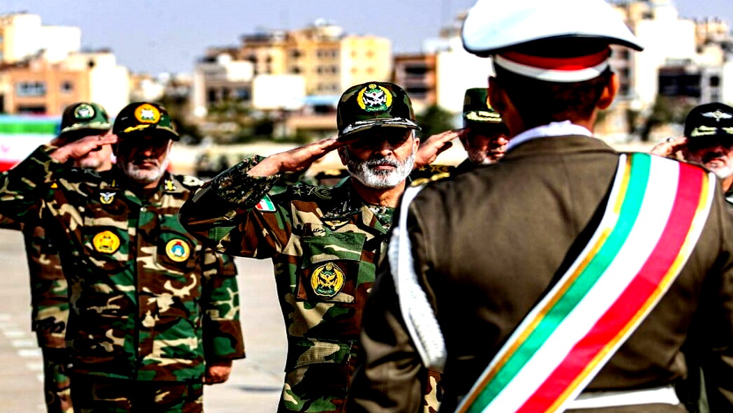 مصدر عسكري إيراني يلوّح برد مدمر على إسرائيل إذا هاجمت بلاده.. ما دخل "النووي"؟