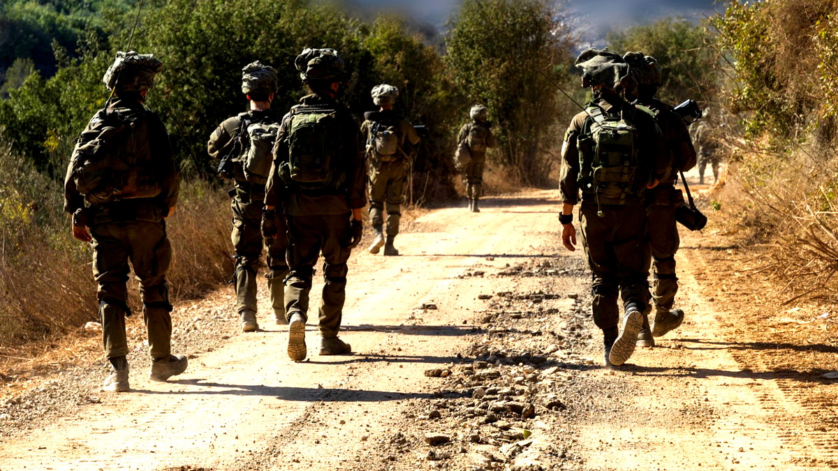  الجيش الإسرائيلي: سلاح الجو هاجم خلال الساعات الـ24 الماضية حوالي 175 هدفا في غزة ولبنان