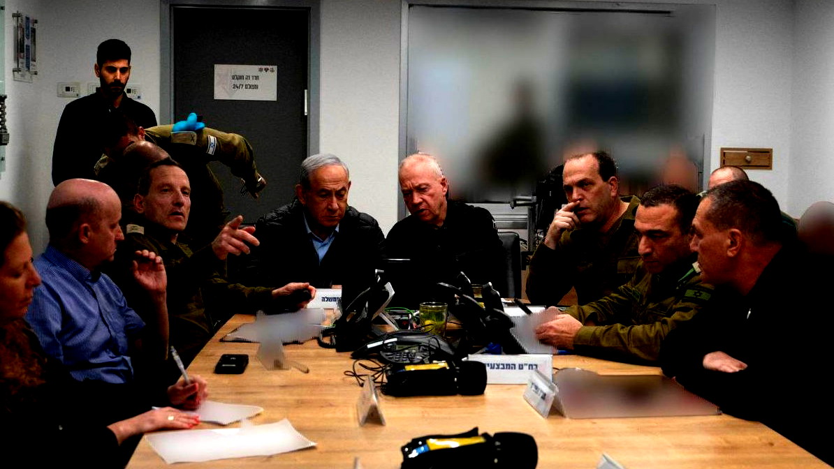 الجيش الاسرائيلي يعلن رسميا ضرب اهداف محددة في ايران ردا على الهجمات الاخيرة