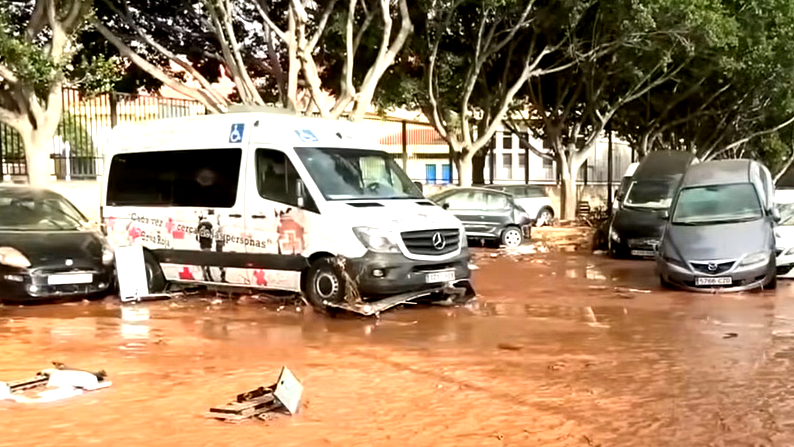 مصرع 95 شخصًا على الأقل إثر فيضانات جنوب شرق إسبانيا... الجهود متواصلة للبحث عن مفقودين