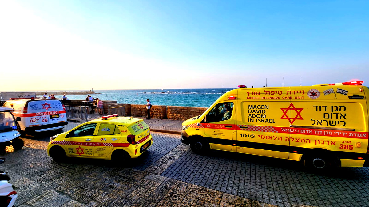 مصرع رجل (50 عامًا) عقب تعرّضه للغرق بأحد الشّواطئ في مدينة تل أبيب