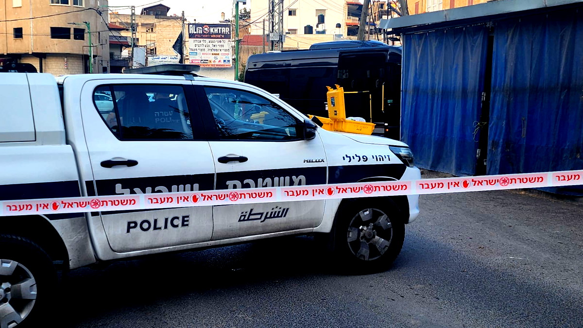 أكثر من عشرين طلقة نارية- اتّهام شابين من كفرقاسم بإطلاق النار باتجاه منزلٍ في الناعورة وحيازة سلاح بشكلٍ غير قانوني