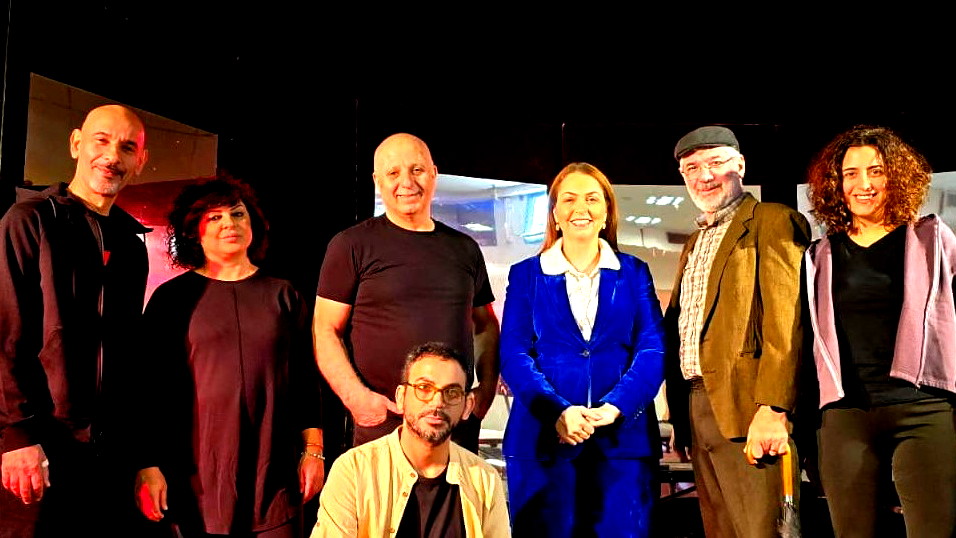 نجاح كبير للعرض المسرحي "عائد الى حيفا" لجمهور ثانوية كفر قرع