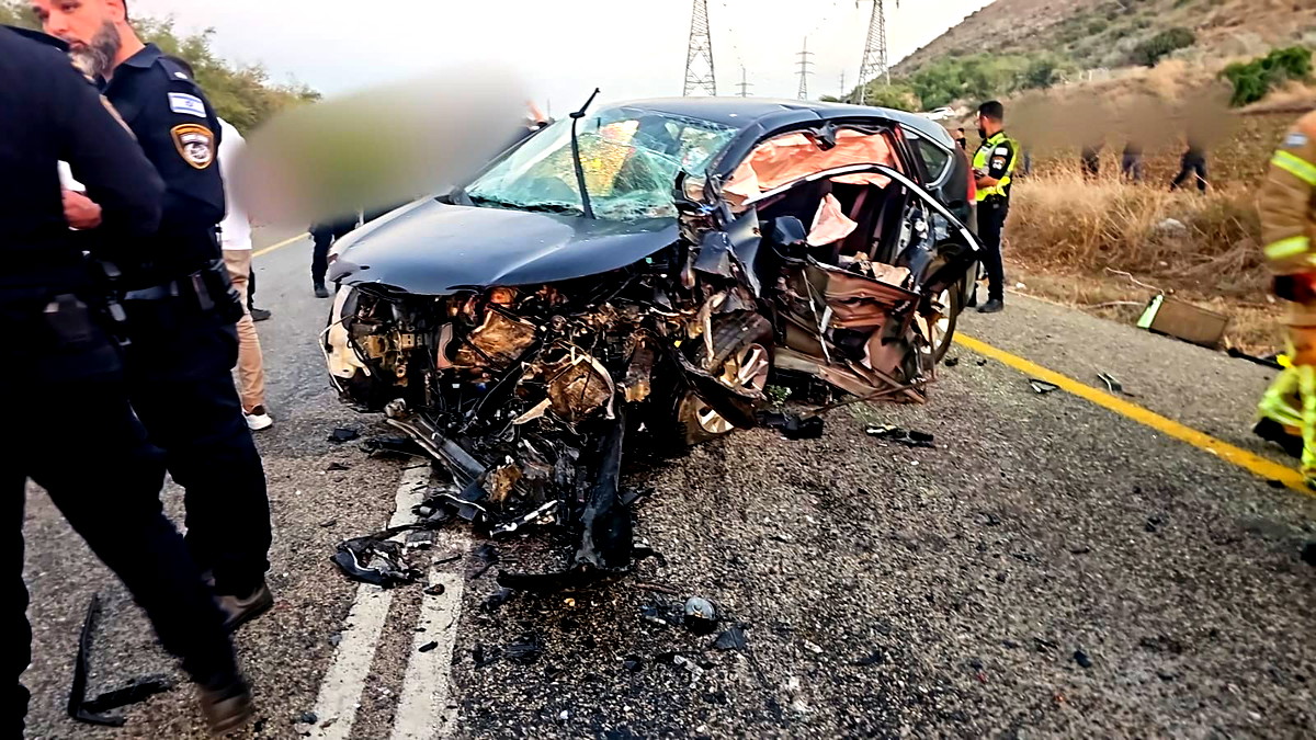 مصرع شابة واصابة اخرين بجراح متفاوتة جراء حادث طرق على شارع 807 قرب المغار