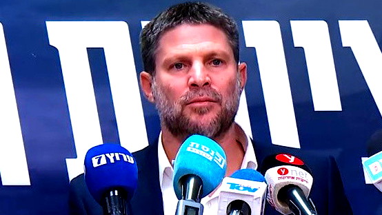 سموتريتش يطالب نتنياهو بـ"احتلال شمال غزة"