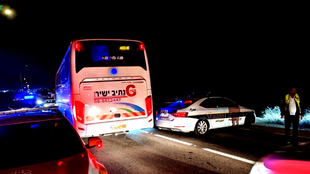 إصابة فتى بجراح خطيرة في حادث دهس قرب ديمونا بالنقب