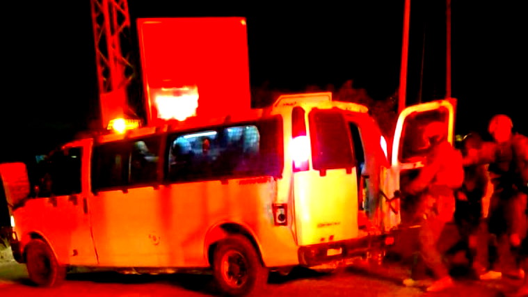 إصابة إسرائيليين اثنين بجروح خطيرة بعد دخولهما لقرية دير بلوط بالضفة الغربية 