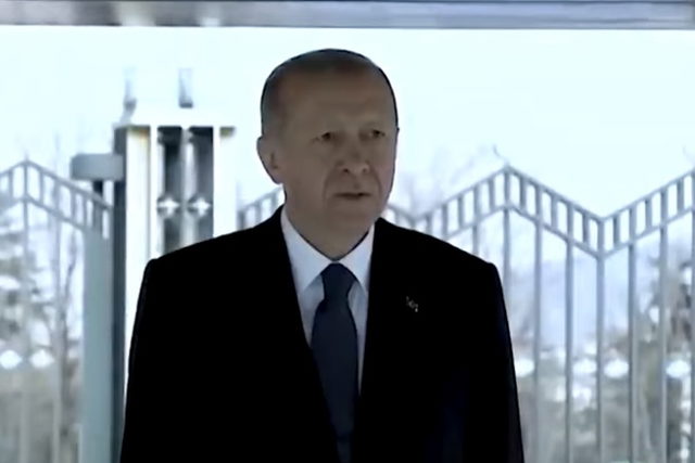الرّئيس التركي رجب طيب أردوغان يعلّق على قرار يسمح لأوكرانيا استهداف العمق الرّوسي: بايدن اتخذ خطوةً تهدف إلى تأجيج الحرب