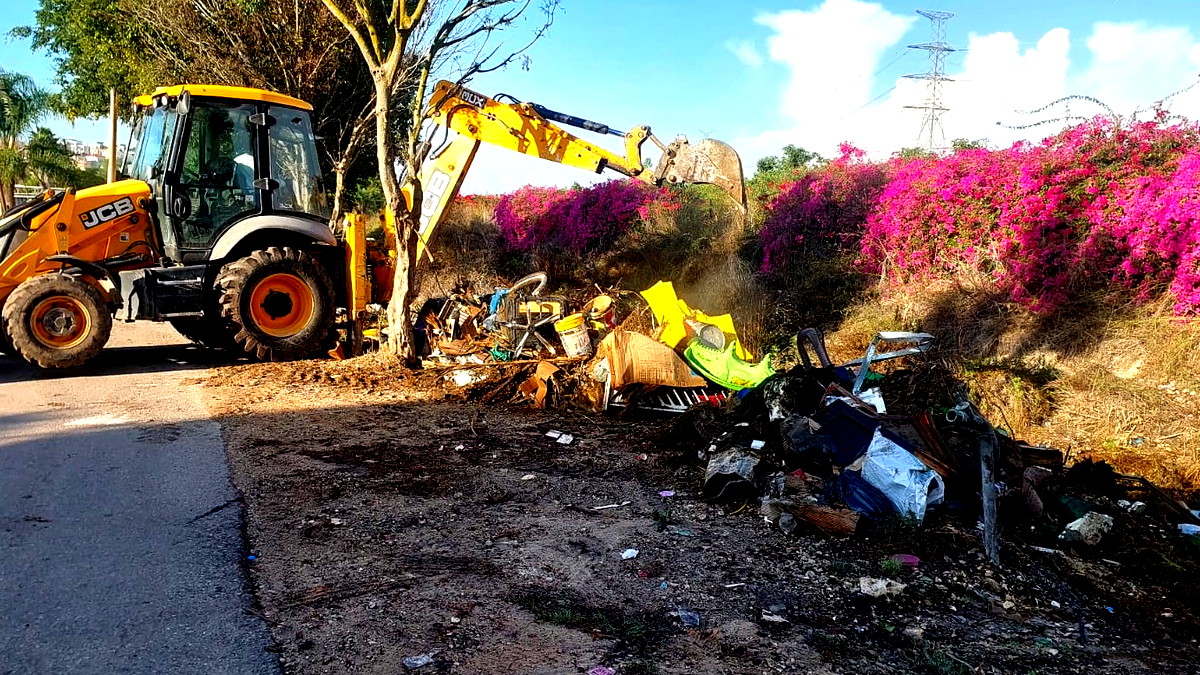 بلدية كفرقرع تُطلق حملة تنظيف شاملة لوادي البراق