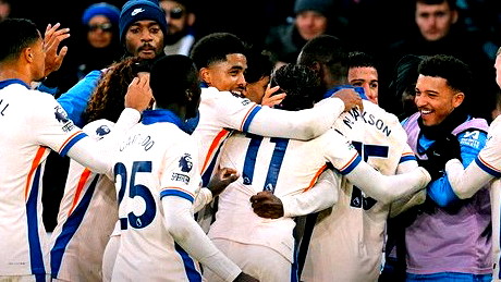 تشيلسي يعبر ليستر في عودة المدرب ماريسكا لملعب فريقه القديم