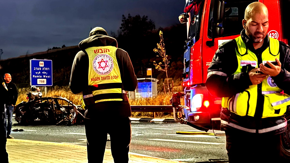 انفجار السيارة في الرملة: مقتل شابة عربية وابنتها 