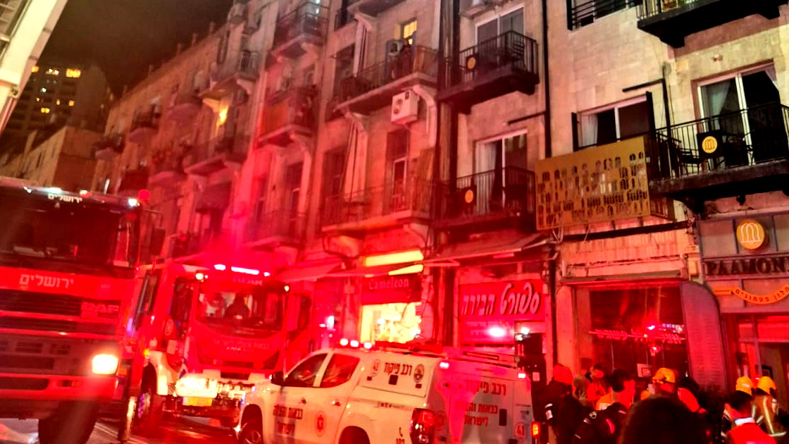 القدس: حريق في فندق "هبعمونيم" وتخليص العشرات