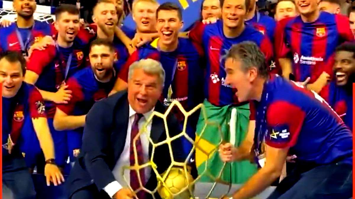 حالة من التفاؤل الشديد- نادي برشلونة ينجز الخطوط العريضة لتجديد عقد أبرز لاعبيه حتى صيف 2030