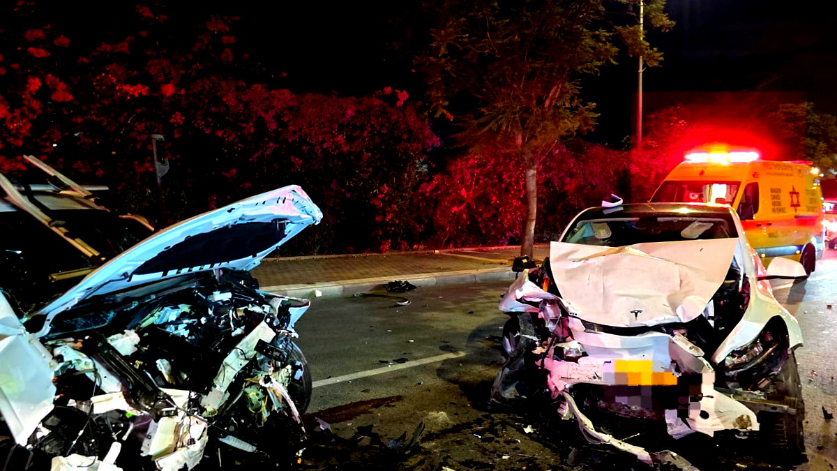 مصرع فتاة وإصابة آخرين بحادث طرق في يفنيه بمنطقة المركز