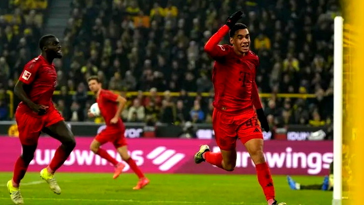  رأسية موسيالا تنقذ بايرن من السقوط أمام دورتموند