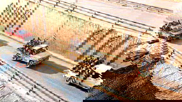 لأول مرة منذ 2011 - حلب باتت خارج سيطرة الجيش السوري كلياً والجيش ينفي الخروج من حماة