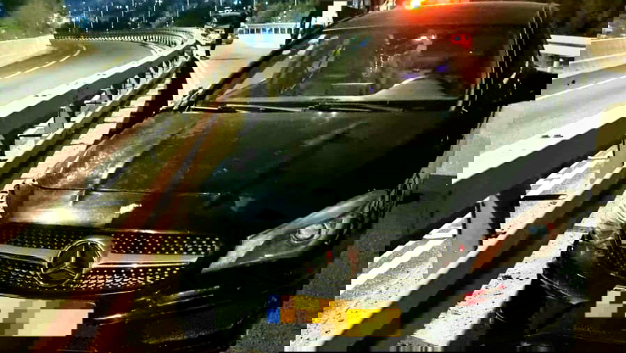 الشيخ دنون: تقديم لائحة اتهام لشاب (36 عامًا) بتهمة القيادة بدون رخصة ودهس عائلة بالإضافة إلى مخالفات أخرى