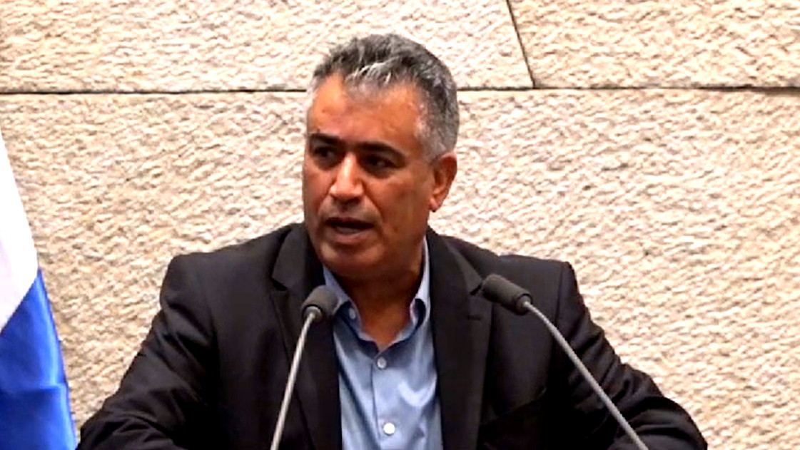 يوسف العطاونة: الحكومة تنتهز كل فرصة لفرض قوانين عنصرية ضد العرب