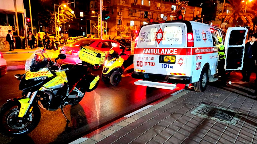 الشرطة: حادث الدهس في بني براك عملية على خلفية قومية واعتقال شاب من زيمر