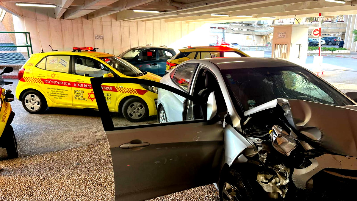 القدس: اصابة مسنة (70 عامًا) بجراح خطيرة جراء حادث طرق