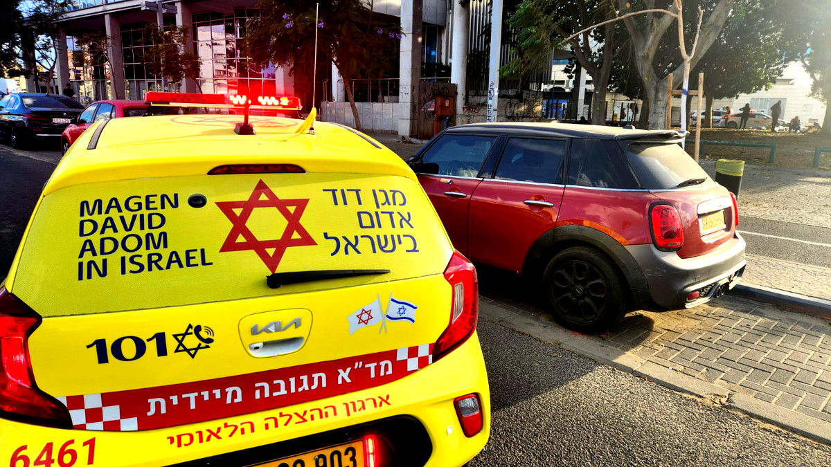 إصابة خطيرة لرجل في الخمسين من عمره جرّاء تعرضه لحادثة عنف في تل أبيب