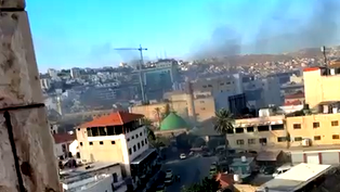 وسائل إعلام فلسطينية| مدينة جنين ومخيّمها: مواجهات واشتباكات مسلّحة عنيفة بين أجهزة السّلطة وكتيبة جنين