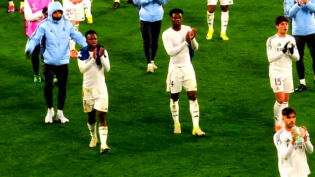 غياب نجم ريال مدريد عن مباراة اشبيلية 