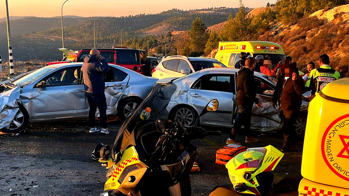 3 اصابات خطيرة ومتوسطة في حادث طرق قرب القدس