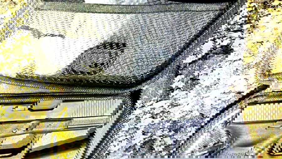 تقديم لائحة اتهام ضد شاب (31 عامًا) من كفر مندا تم العثور بمنزله على مسدس "غلوك" وذخيرة