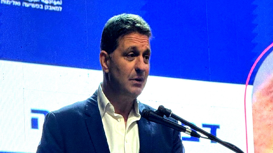 حاييم بيباس خلال مشاركته في مؤتمر الطوارئ لمواجهة العنف في باقة الغربية : حان الوقت لإعادة الشعور بالأمن والأمان لمواطني الدولة