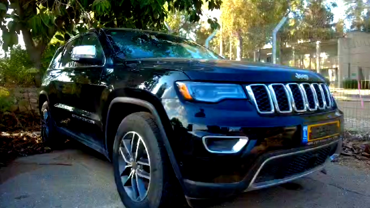 تقديم لائحة اتّهام ضدّ سائق كان يقود رئيس منظمة إجراميّة في سيّارة مضادة للرصاص